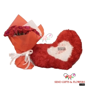 Beautiful Love Bouquet with Pelow - Send Gifts and Flowers to Pakistan