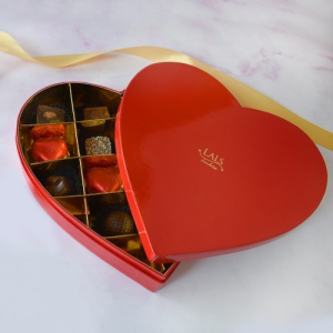 Red Heart Lals Chocolate Box 14 Pieces